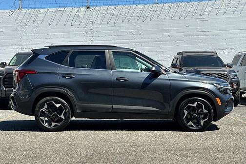 2024 Kia Seltos EX