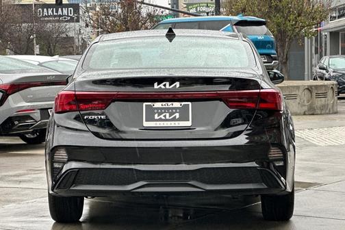 2024 Kia Forte LXS