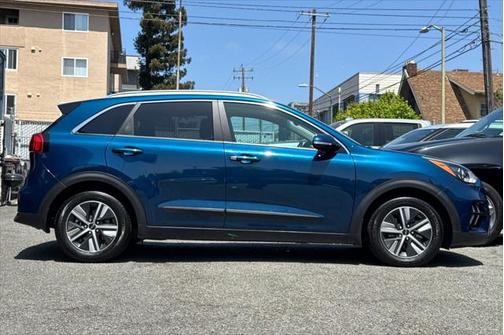 2022 Kia Niro Plug-In Hybrid EX Premium