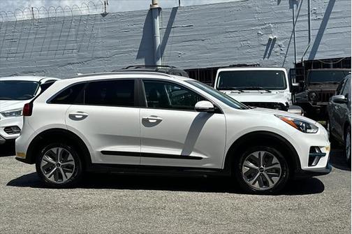 2022 Kia Niro EV S