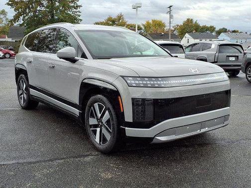 Cyber Gray 2026 Hyundai IONIQ 9 SEL