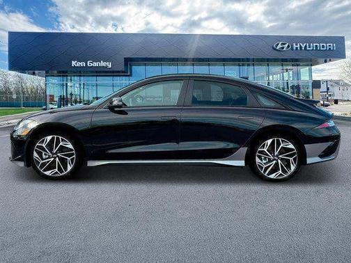 Onyx Black 2025 Hyundai IONIQ 6 SEL