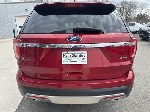 Ruby Red Metallic 2017 Ford Explorer XLT