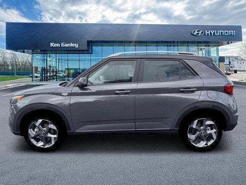 Ecotronic Gray w/Black Roof 2026 Hyundai VENUE SEL w/Two-Tone Roof