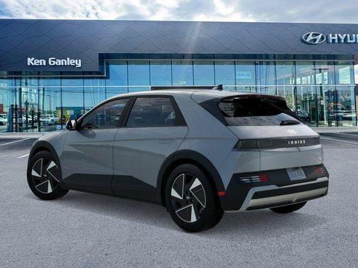 Cyber Gray 2026 Hyundai IONIQ 5 SE