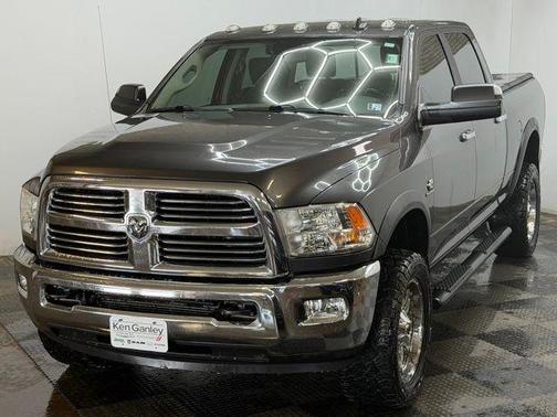 Granite Crystal Metallic Clearcoat 2018 RAM 2500 Big Horn Crew Cab 4x4 6'4' Box