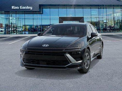 Abyss Black 2026 Hyundai SONATA SE