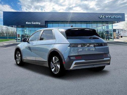 Lucid Blue 2025 Hyundai IONIQ 5 SE