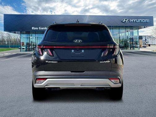 Ash Black 2026 Hyundai TUCSON Hybrid Limited