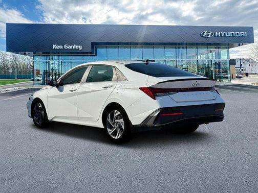 Serenity White 2025 Hyundai ELANTRA HEV SEL Sport