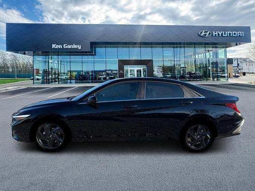 Abyss Black 2026 Hyundai ELANTRA Sport