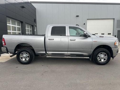 Billet Silver Metallic Clearcoat 2019 RAM 2500 Tradesman Crew Cab 4x4 6'4' Box