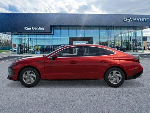 Ultimate red 2026 Hyundai SONATA SE