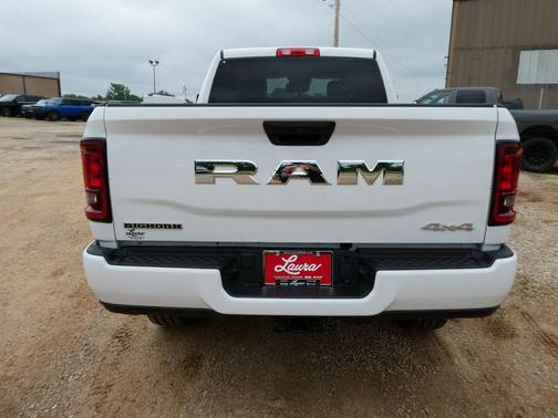 Bright White Clearcoat 2026 RAM 2500 Big Horn