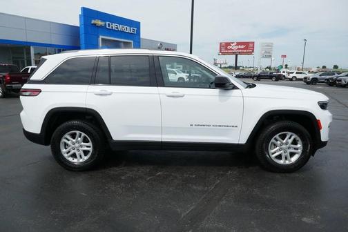 2023 Jeep Grand Cherokee Laredo