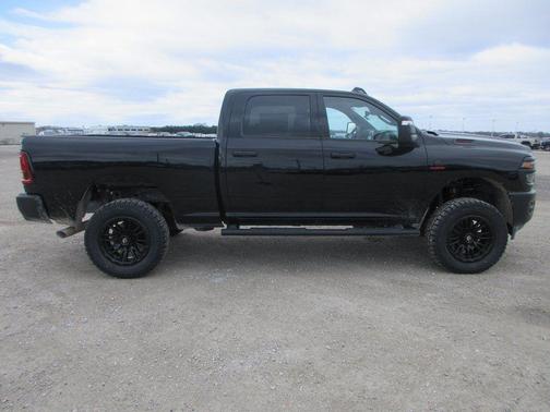 Diamond Black 2026 RAM 2500 Tradesman