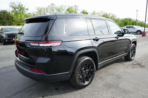 2024 Jeep Grand Cherokee L Laredo