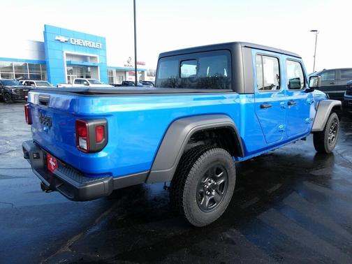2023 Jeep Gladiator Sport