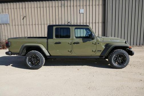 2026 Jeep Gladiator Sport