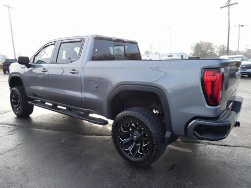 2022 GMC Sierra 1500 Limited AT4