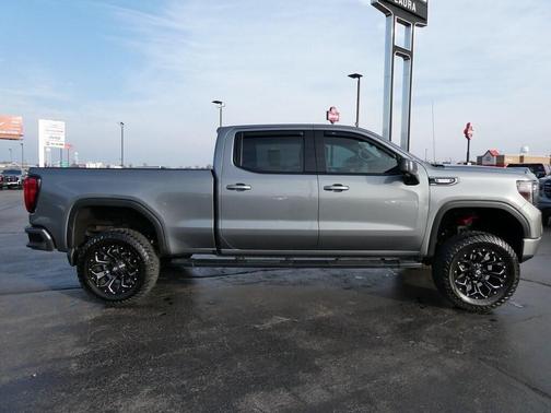2022 GMC Sierra 1500 Limited AT4