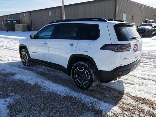 2026 Jeep Cherokee LAREDO/LIMITED