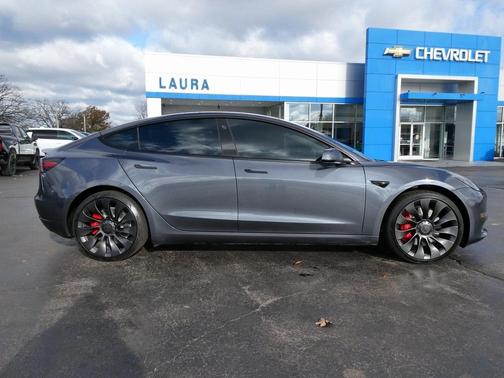 2023 Tesla Model 3 Performance