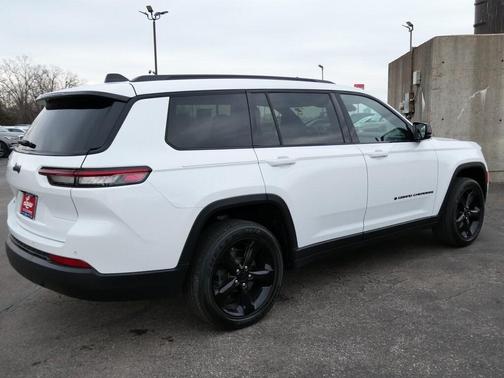 2021 Jeep Grand Cherokee L Laredo