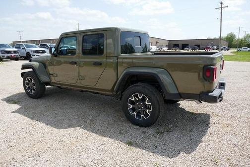 2025 Jeep Gladiator Sport
