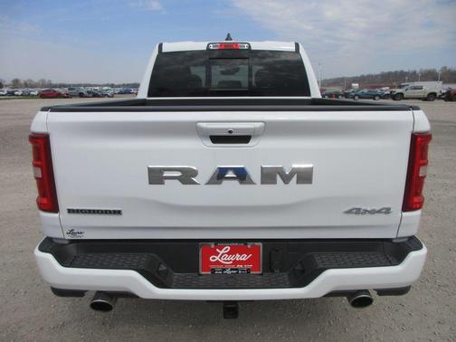 Bright White Clearcoat 2026 RAM 1500 Big Horn/Lone Star