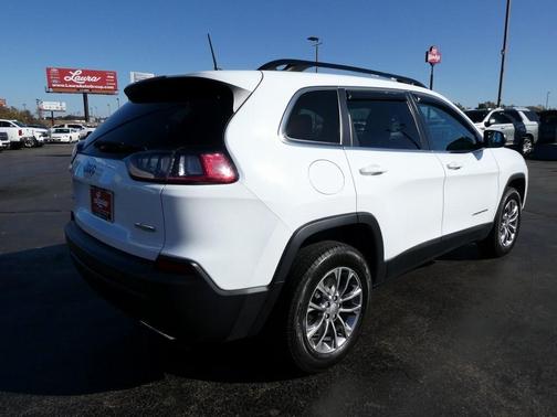 2022 Jeep Cherokee Latitude Lux