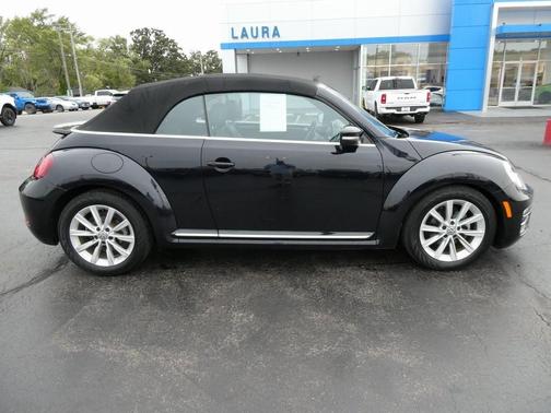 2019 Volkswagen Beetle 2.0T SE