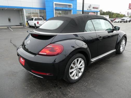 2019 Volkswagen Beetle 2.0T SE