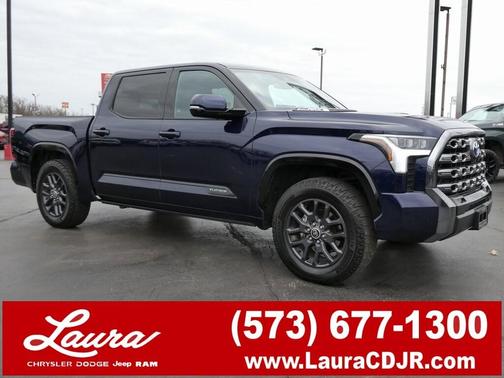 2022 Toyota Tundra Hybrid Platinum