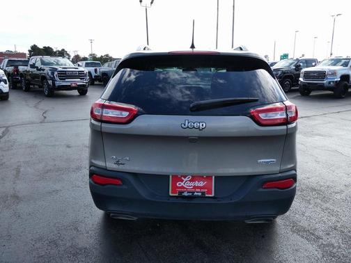 2017 Jeep Cherokee Latitude
