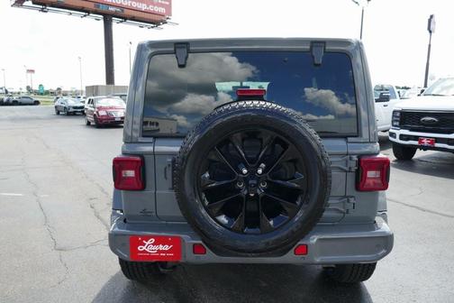 2022 Jeep Wrangler Unlimited Sahara High Altitude