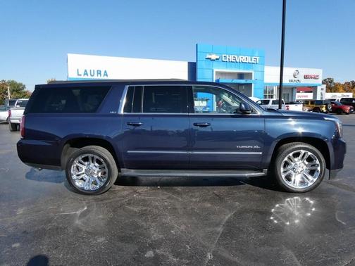 2017 GMC Yukon XL SLT