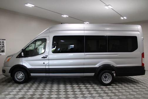 2022 Ford Transit-350