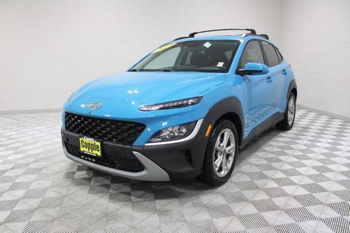 2022 Hyundai KONA SEL