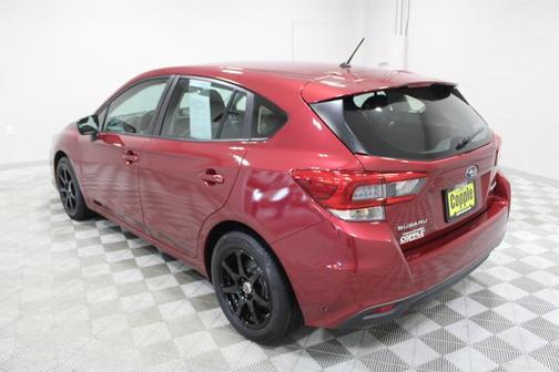 2022 Subaru Impreza Base