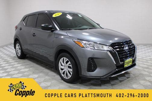 Gun Metallic 2023 Nissan Kicks S