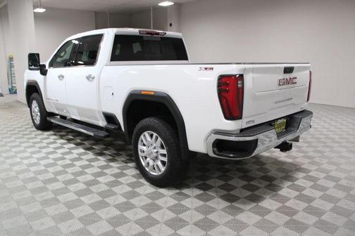 2024 GMC Sierra 2500 SLT