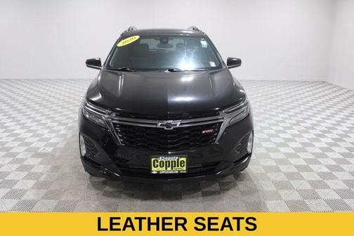 Mosaic Black 2022 Chevrolet Equinox RS
