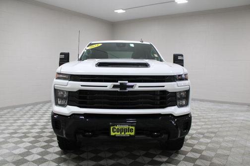 2024 Chevrolet Silverado 2500 Custom