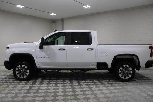 2024 Chevrolet Silverado 2500 Custom