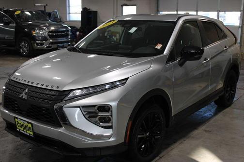 2023 Mitsubishi Eclipse Cross LE
