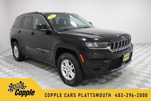 2022 Jeep Grand Cherokee Laredo