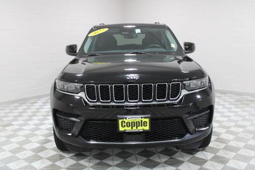 2022 Jeep Grand Cherokee Laredo