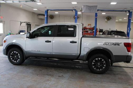 2019 Nissan Titan PRO-4X