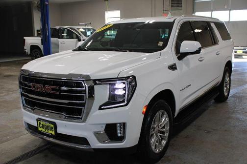2023 GMC Yukon XL SLT
